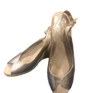 BCBGeneration SILVER WEDGE